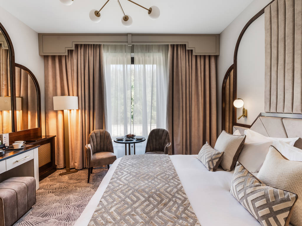 Classic Double Crossbasket 4